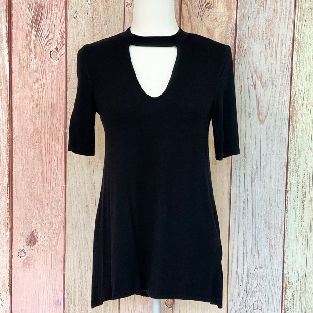 Women’s Adam Levine Black Cut Out Tunic Tee Size XS - Picture 3 of 11